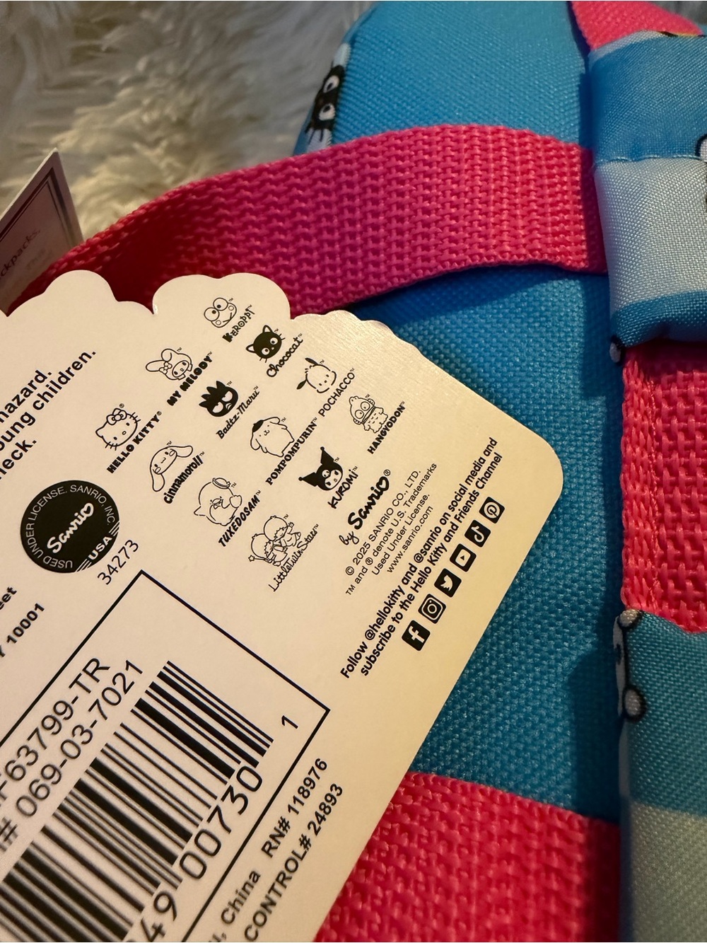 Hello Kitty Backpack - Blue/Pink - Picture 6 of 15